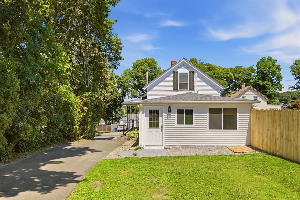225 Mount Pleasant St, Fall River MA 02720 photo 34