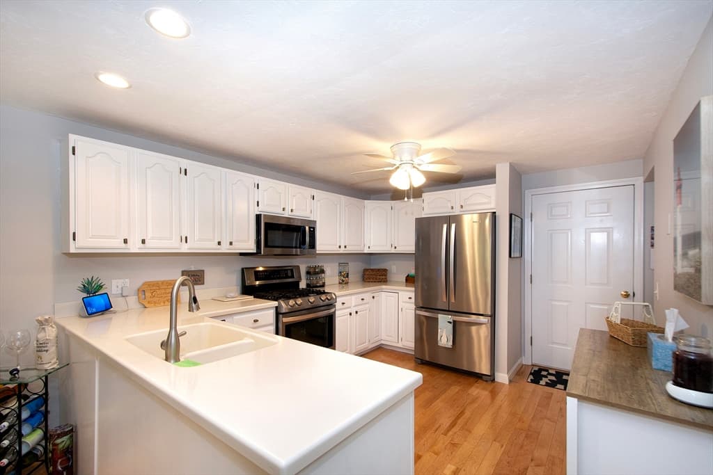 51 Portside Dr # 51, Mashpee MA 02649 photo 7