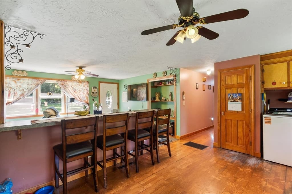 58 Mcintyre Rd, Oxford MA 01507 photo 5