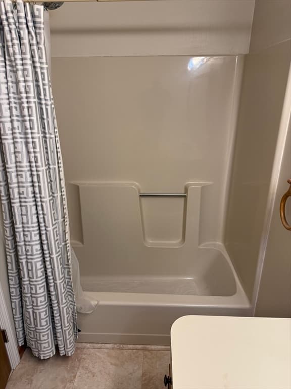 Condominium at 8 John Dr # 8, Grafton MA 01536, Grafton, photo 12 of 19