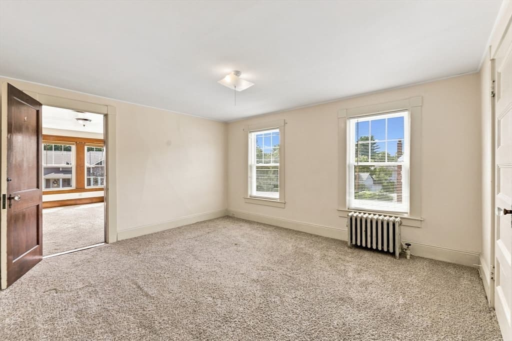 15 Hampstead St, Lowell MA 01852 photo 20