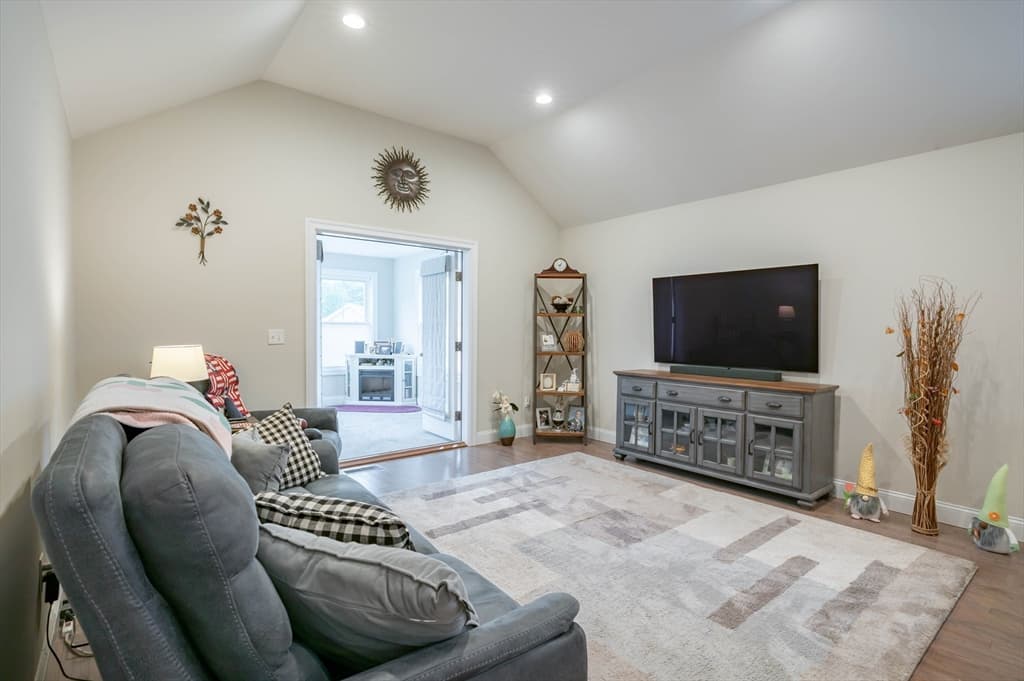 14 Pasture # 32, Nashua NH 03062 photo 12