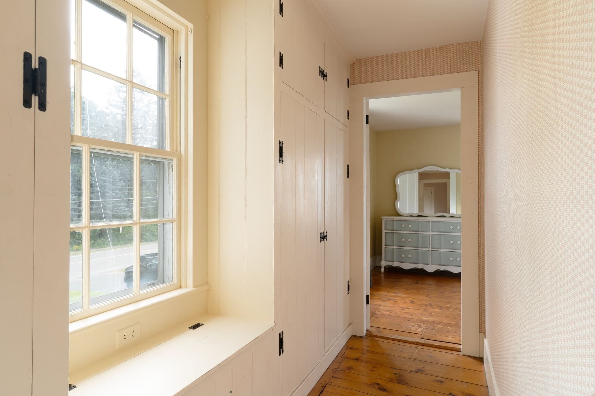 Single Family Residence at 16 Wales Rd, Brimfield MA 01010, Brimfield, photo 22 of 42