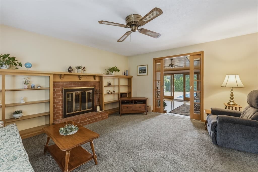 71 Cedar Rd, Longmeadow MA 01106 photo 12