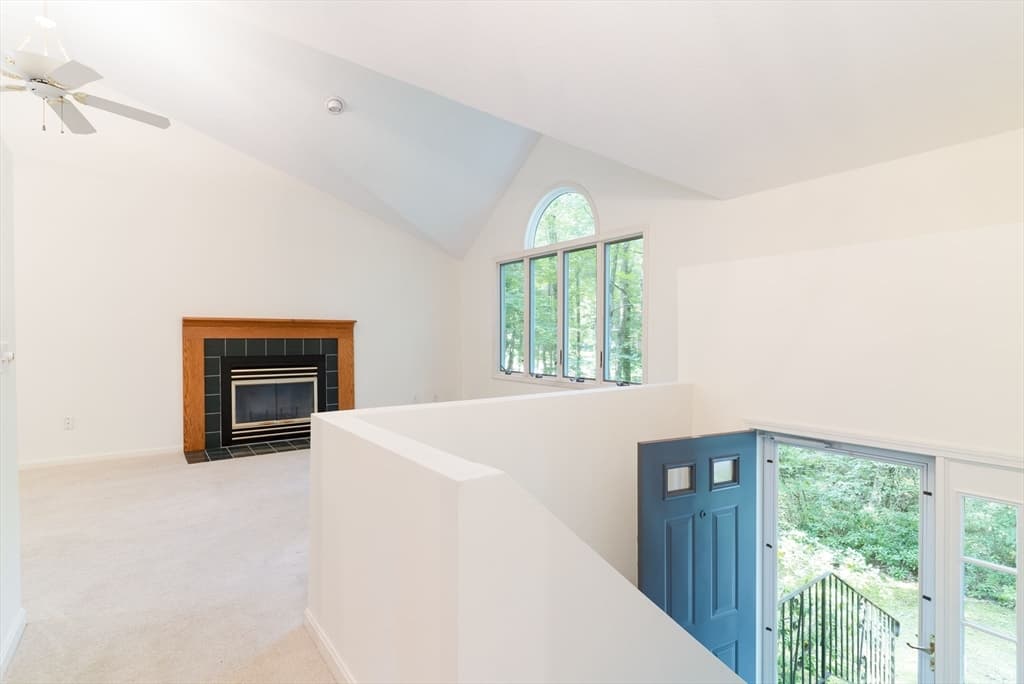 611 Henshaw St, Leicester MA 01542 photo 12