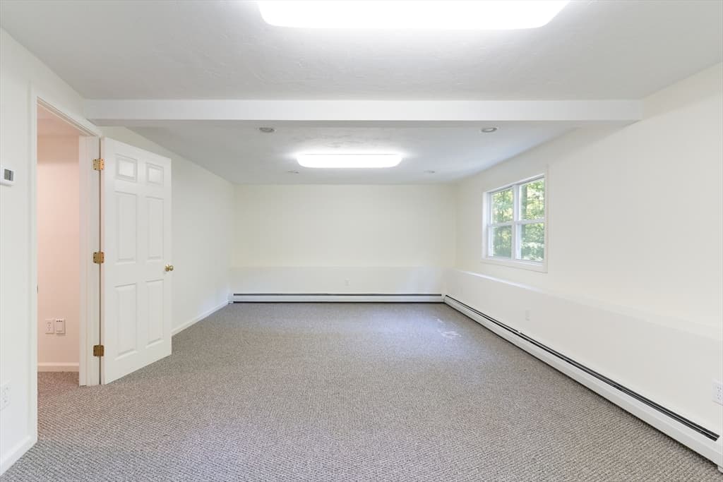 611 Henshaw St, Leicester MA 01542 photo 29