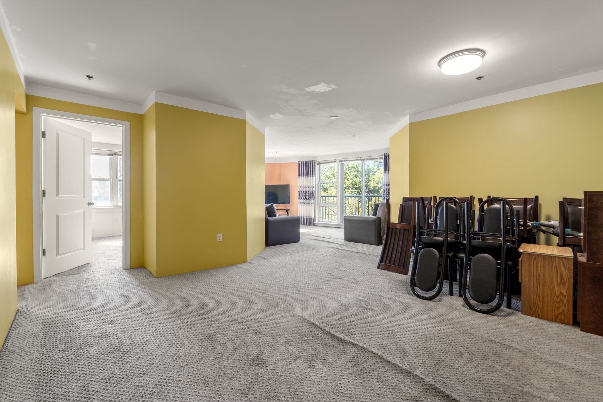 Condominium at 113 Sumner St # 23, Boston MA 02128, Boston, photo 2 of 18