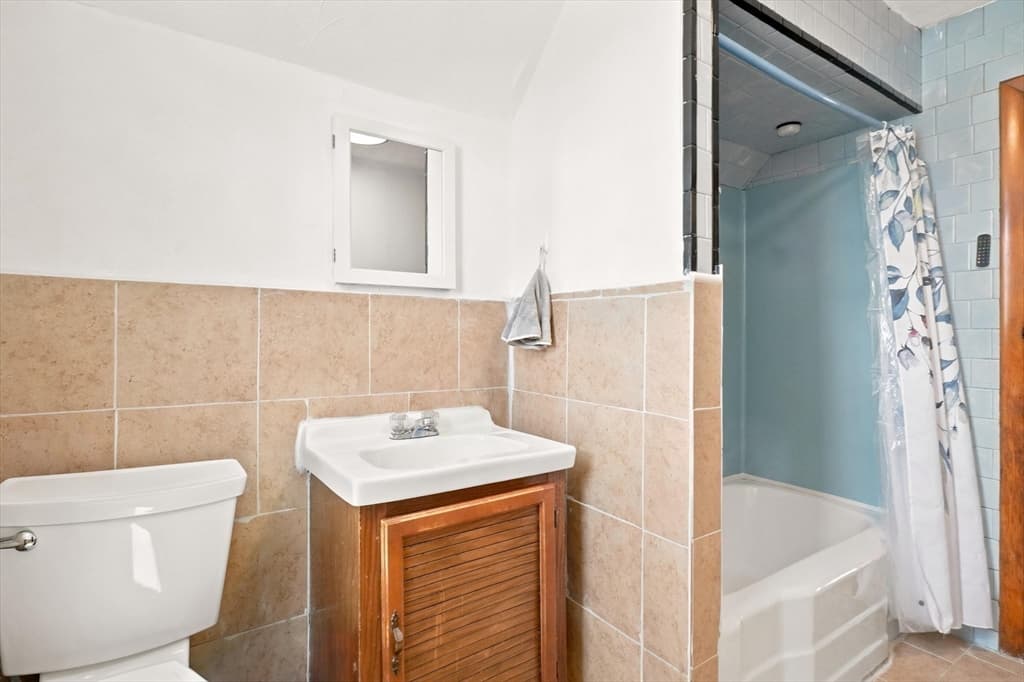 32 Villa Ave, Everett MA 02149 photo 24