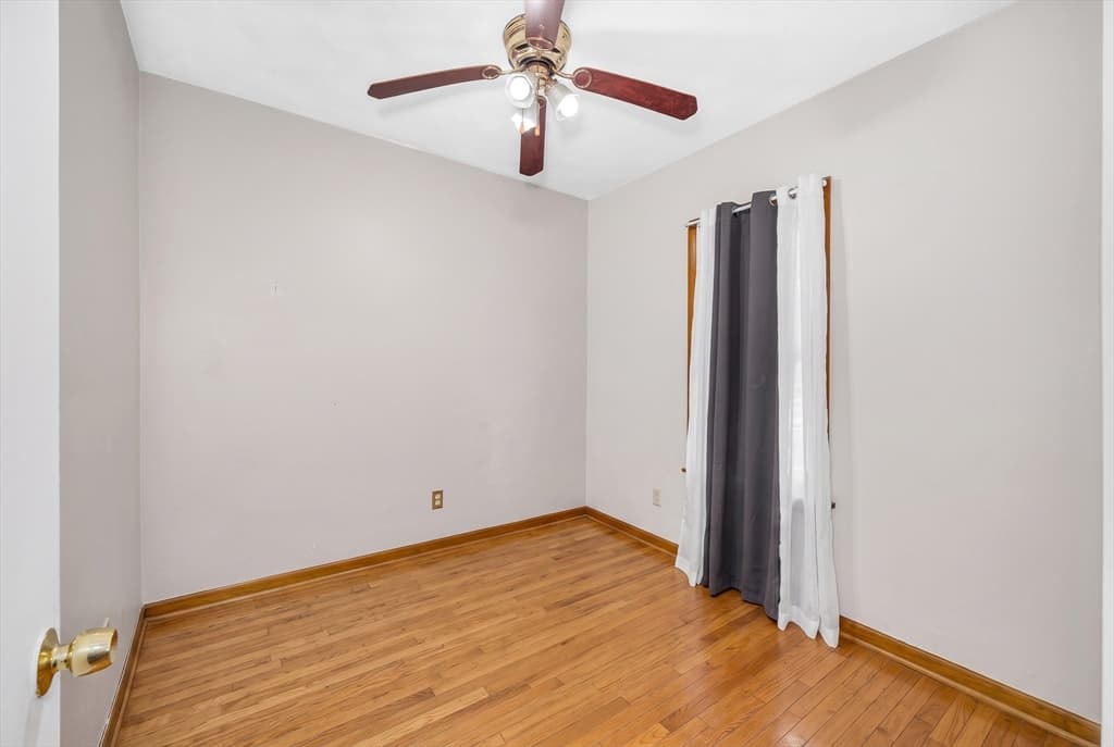 85 Arlington, Revere MA 02151 photo 12