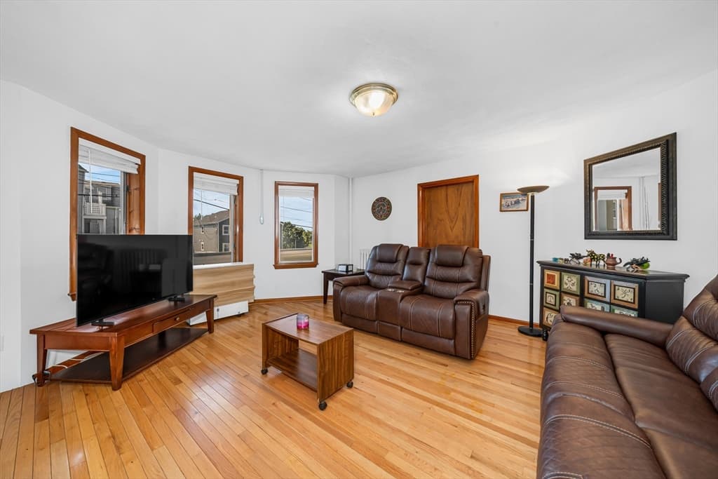 85 Arlington, Revere MA 02151 photo 7