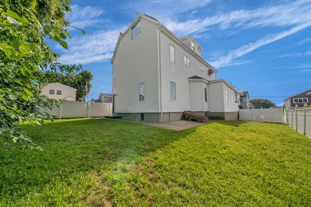 85 Arlington, Revere MA 02151 photo 41