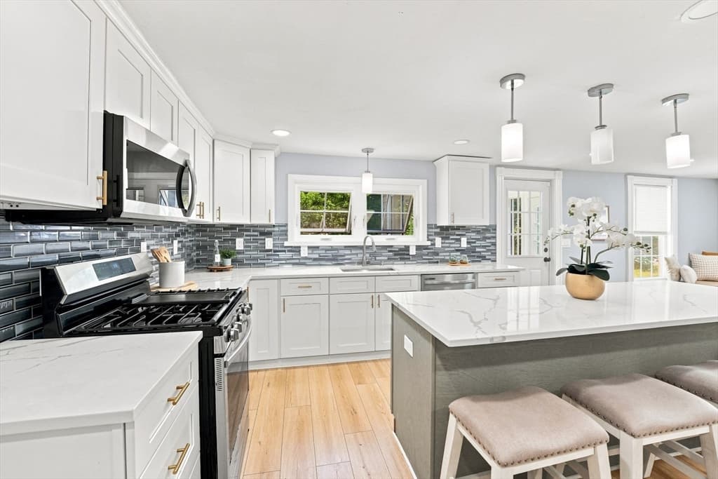 260 Thurber Ave, Attleboro MA 02703 photo 24