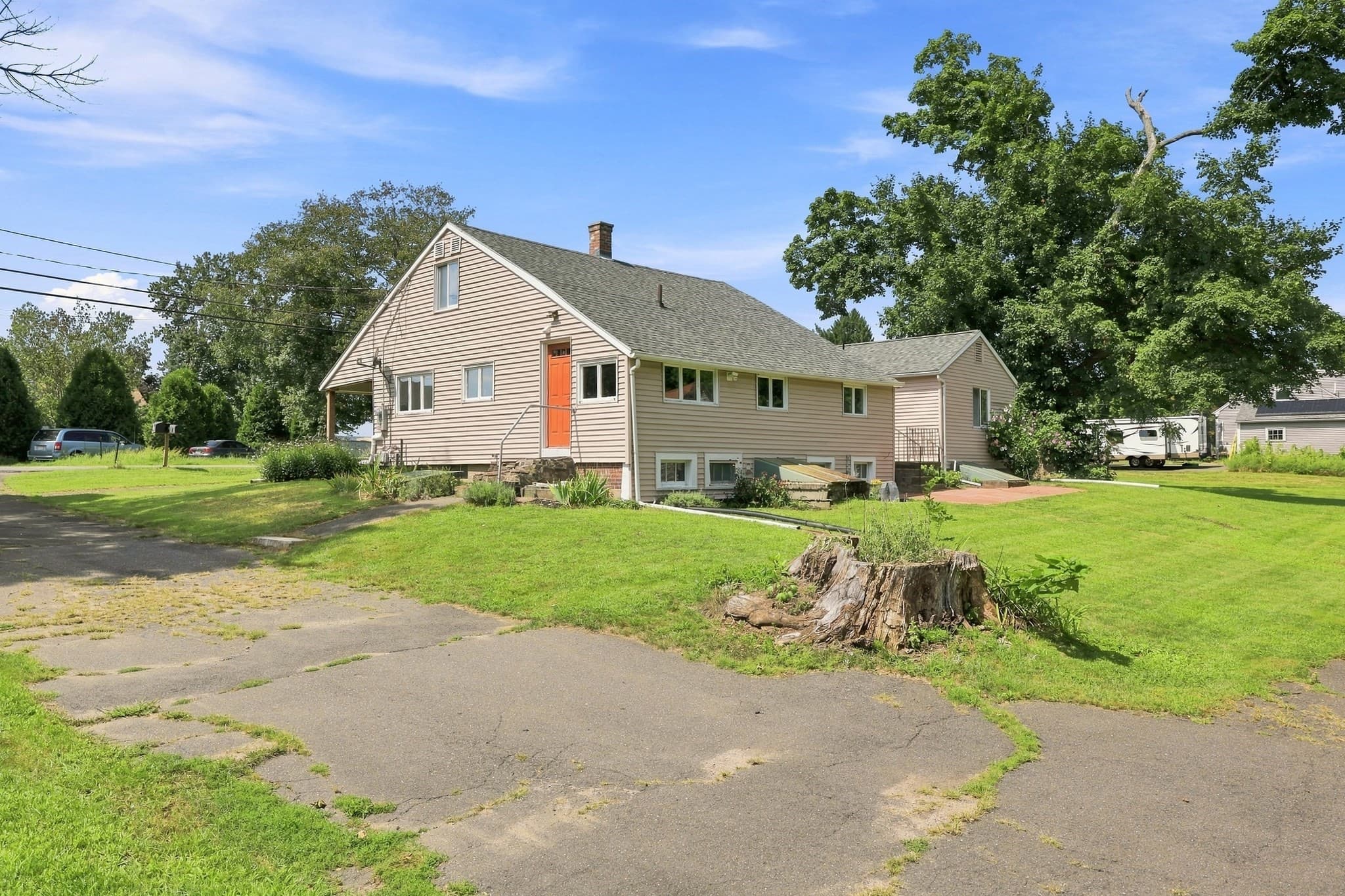 Single Family Residence at 125 South St, Granby MA 01033, Granby, photo 9 of 37