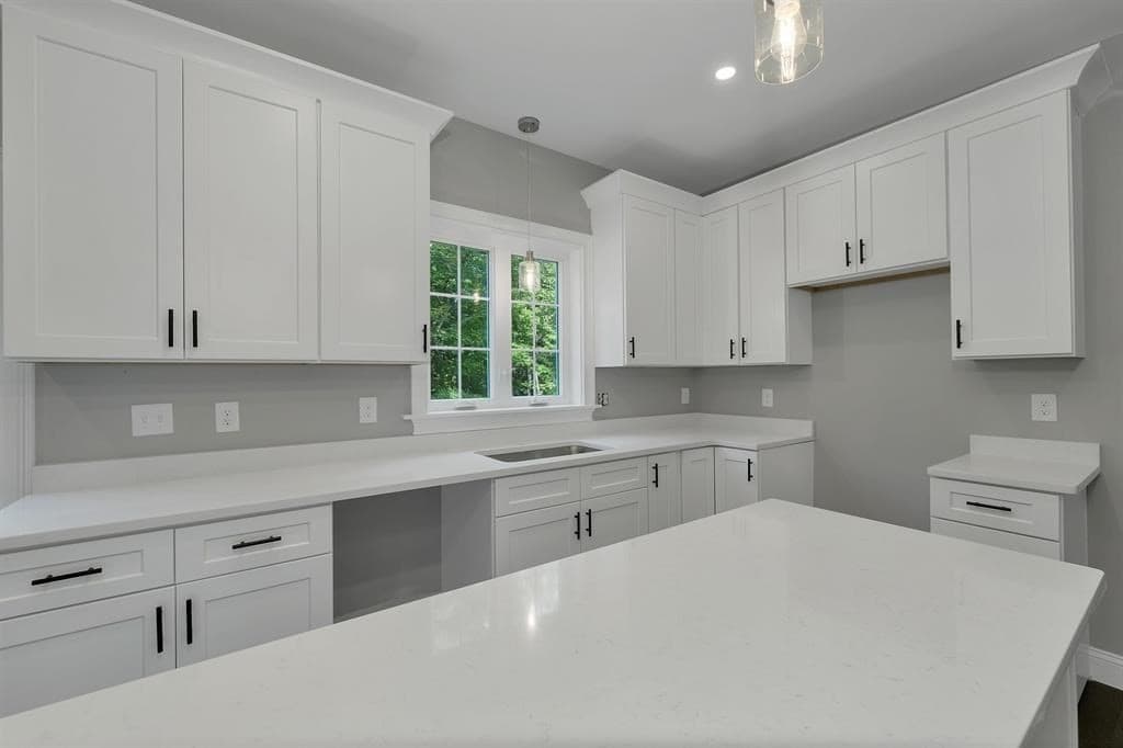 60 Jenkins Rd, Bedford NH 03110 photo 4