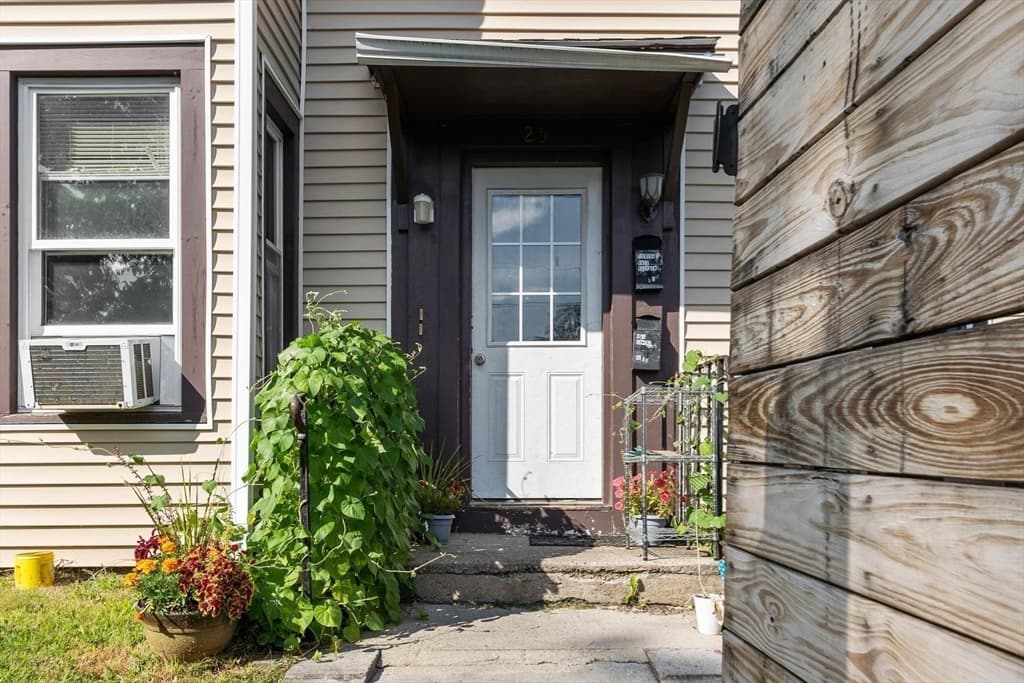 25 Goddard St, Fitchburg MA 01420 photo 4