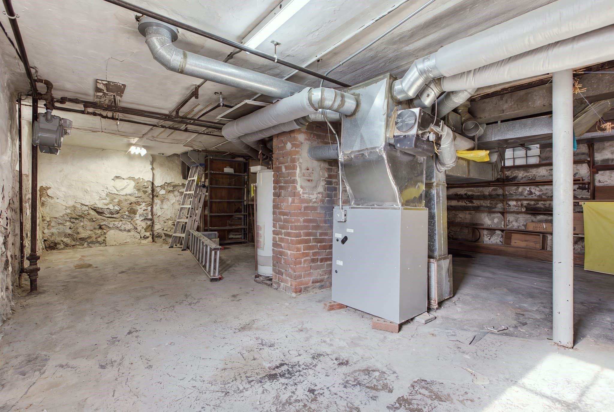 Multi Family at 168 Brook, Milton MA 02186, photo 34 of 36