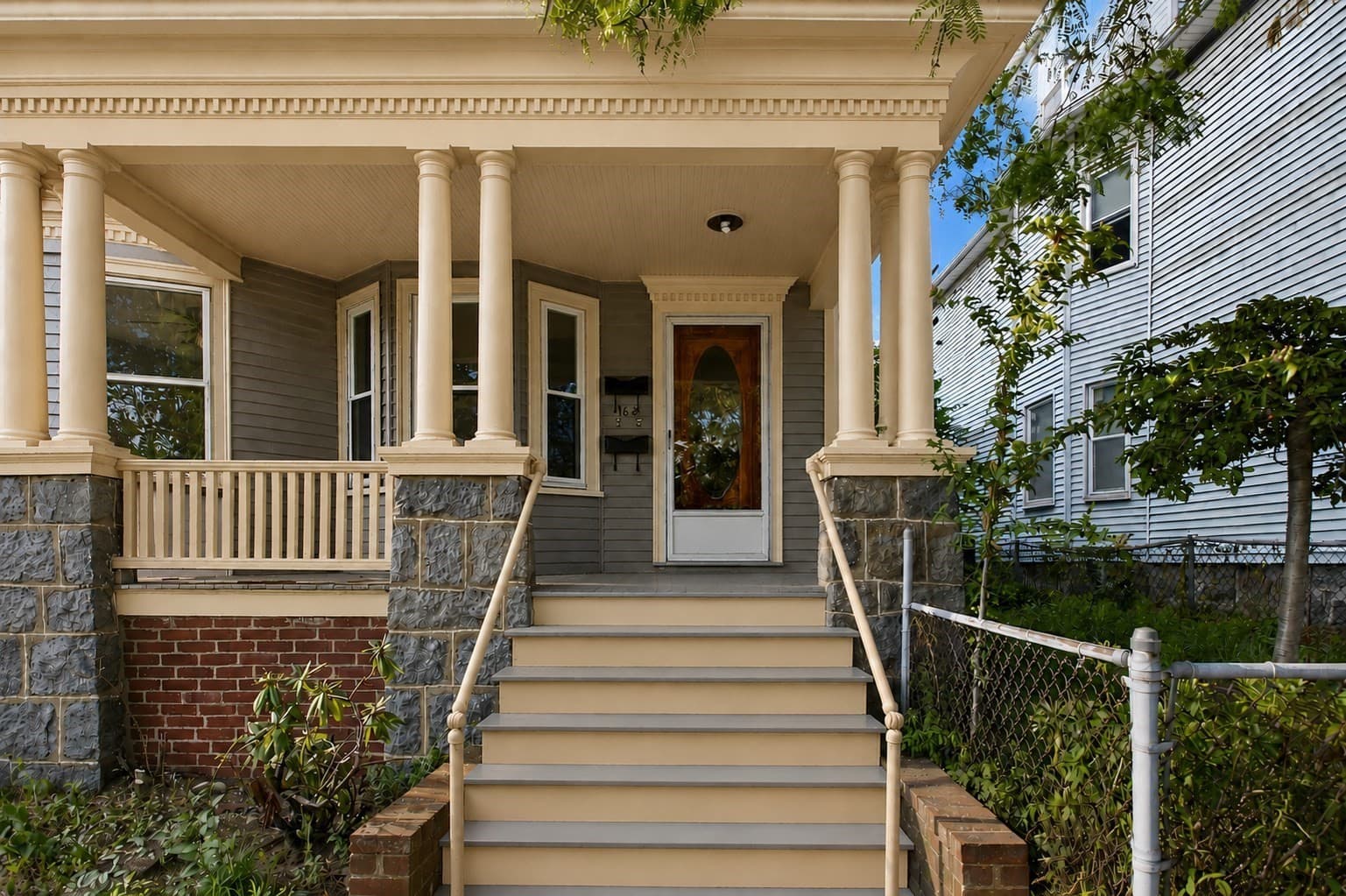 Multi Family at 168 Brook, Milton MA 02186, photo 4 of 36