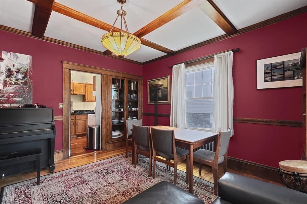 1055 Pleasant, Worcester MA 01602 photo 13