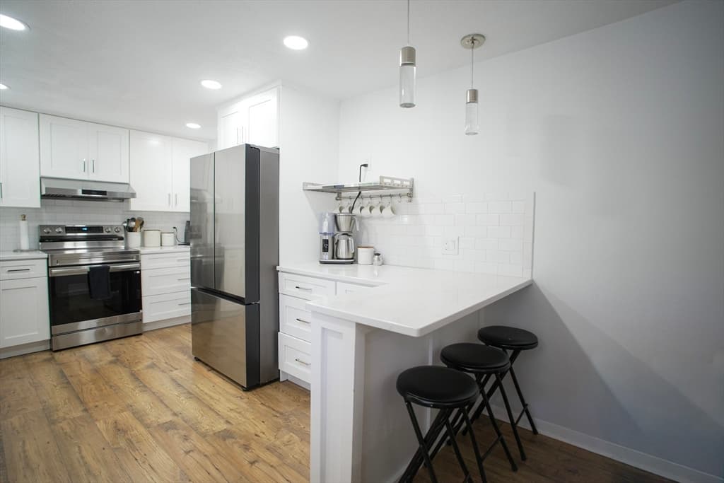 30 Porter St, Billerica MA 01821 photo 7