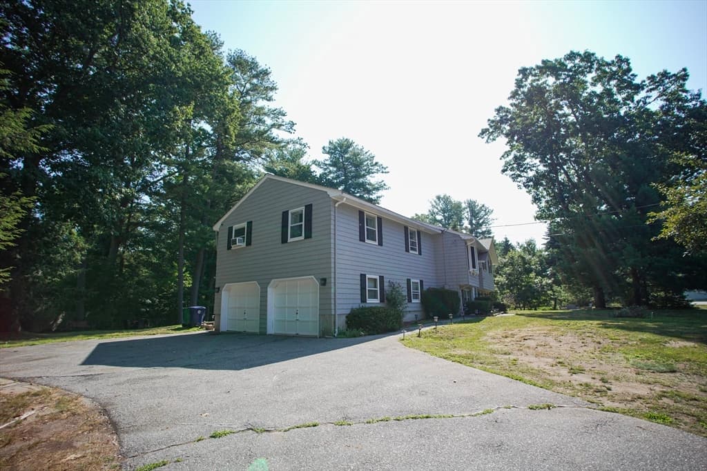 30 Porter St, Billerica MA 01821 photo 3