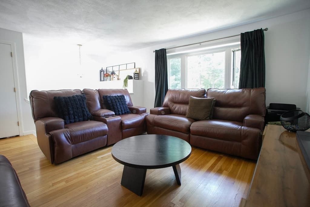 30 Porter St, Billerica MA 01821 photo 10