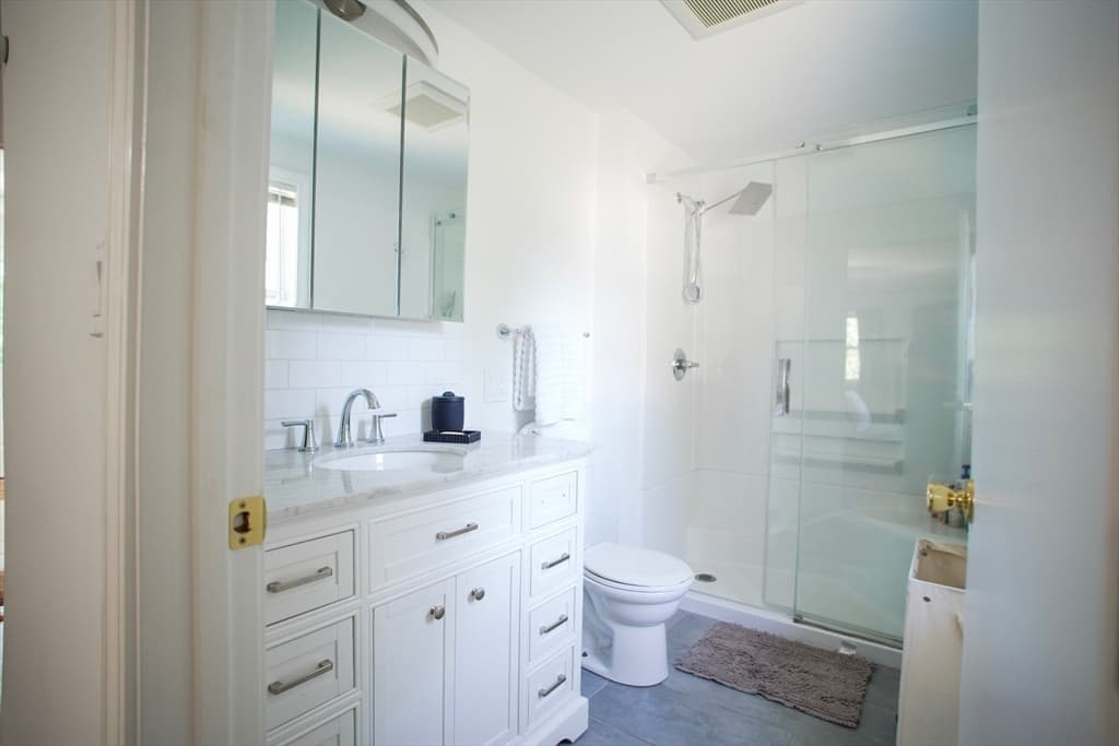 30 Porter St, Billerica MA 01821 photo 18