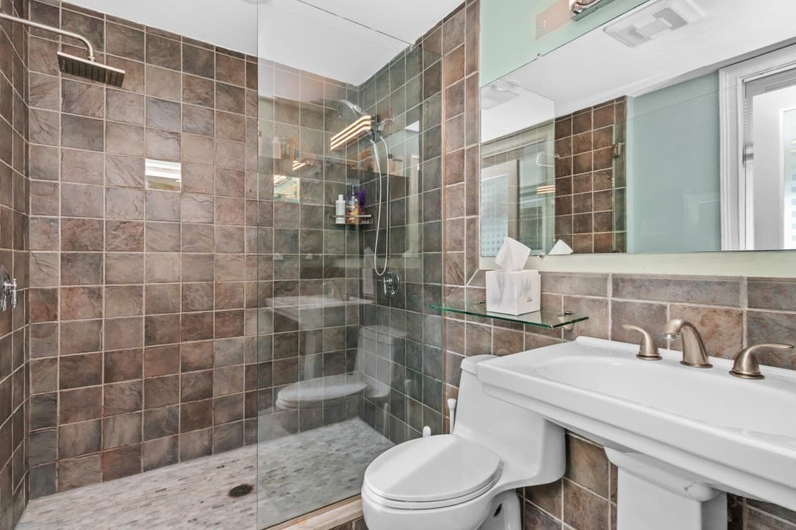 Condominium at 264 East Cottage # 1, Boston MA 02125, Boston, photo 17 of 25