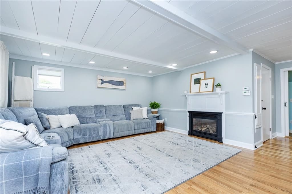 9 Massachusetts Ave, Danvers MA 01923 photo 6
