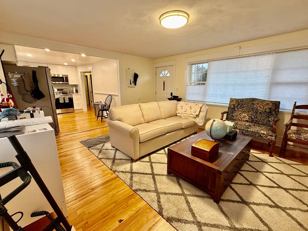 20 Alma Rd, Burlington MA 01803 photo 5
