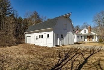 Single Family Residence at 468 Podunk Road, East Brookfield MA 01515, East Brookfield, photo 4 of 35