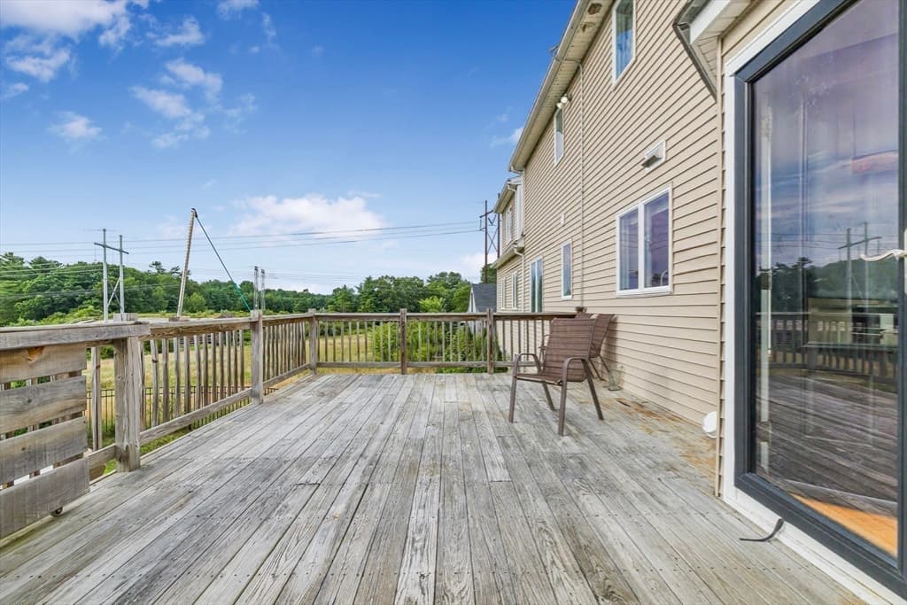 96 Fowler St, Upton MA 01568 photo 37