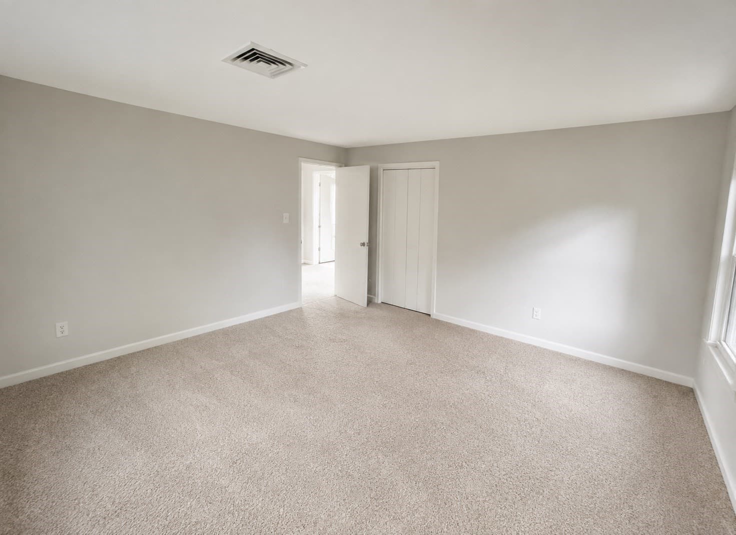 Single Family Residence at 22 Capt Samuel Forbush Road, Westborough MA 01581, Westborough, photo 13 of 24