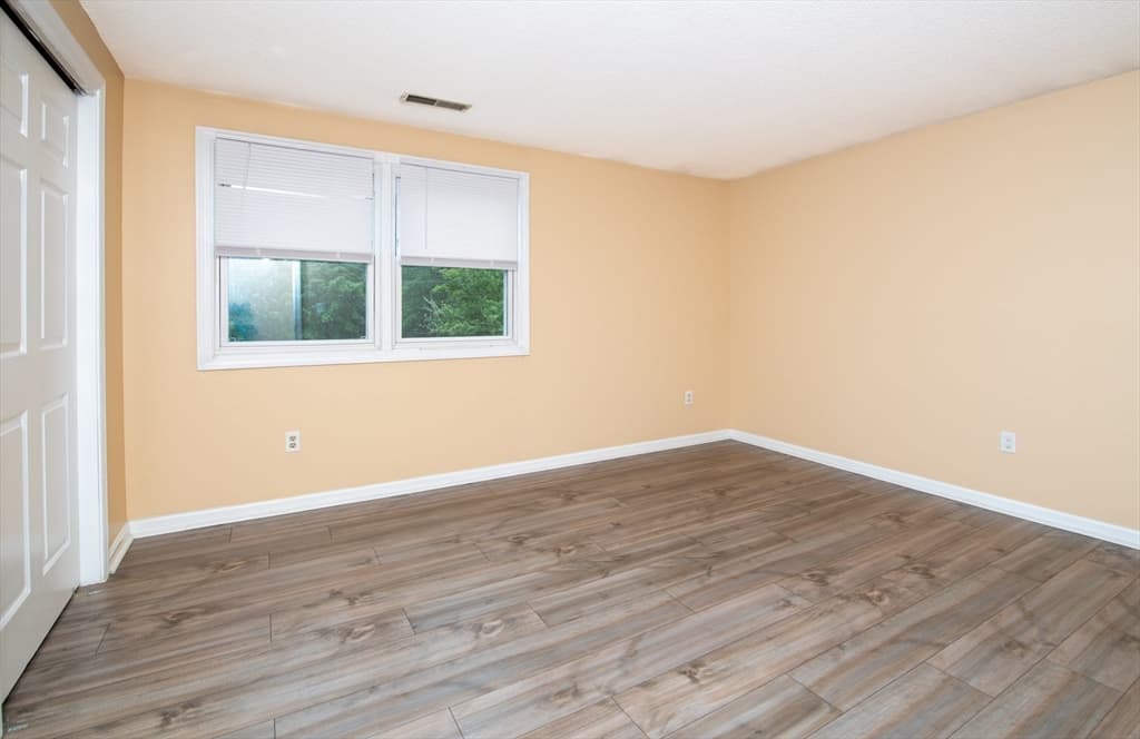 1585 Braley Rd # 51, New Bedford MA 02745 photo 23