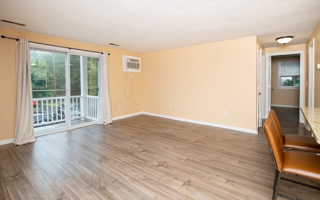 1585 Braley Rd # 51, New Bedford MA 02745 photo 7