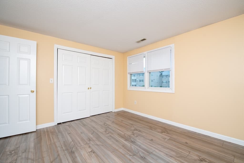 1585 Braley Rd # 51, New Bedford MA 02745 photo 25