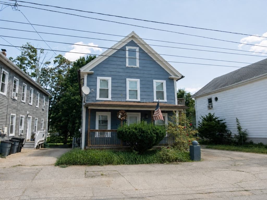 27 Elm Street, Spencer MA 01562