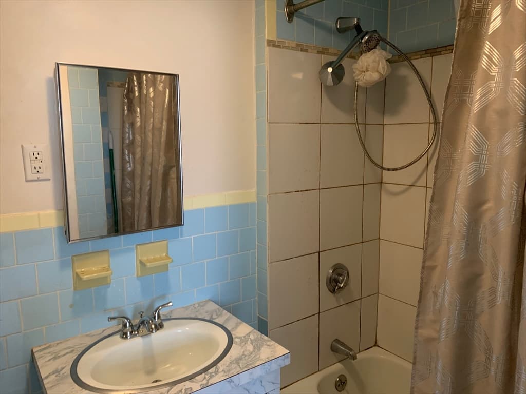 10 Denny St, Worcester MA 01609 photo 14