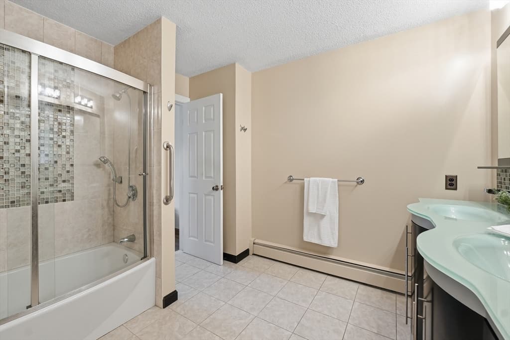 84 Camelot Drive # 84, Worcester MA 01602 photo 24