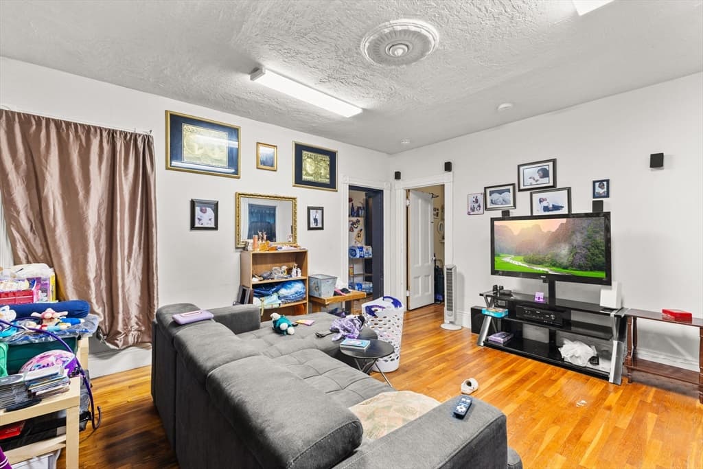282 Belmont St, Brockton MA 02301 photo 10