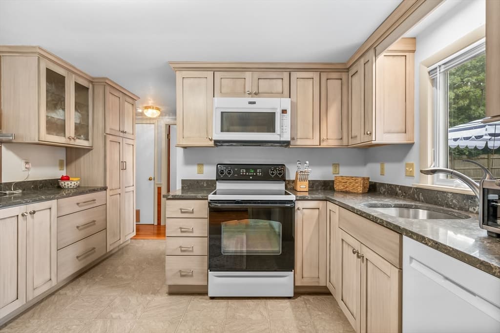 130 Cathedral Rd, Brewster MA 02631 photo 5