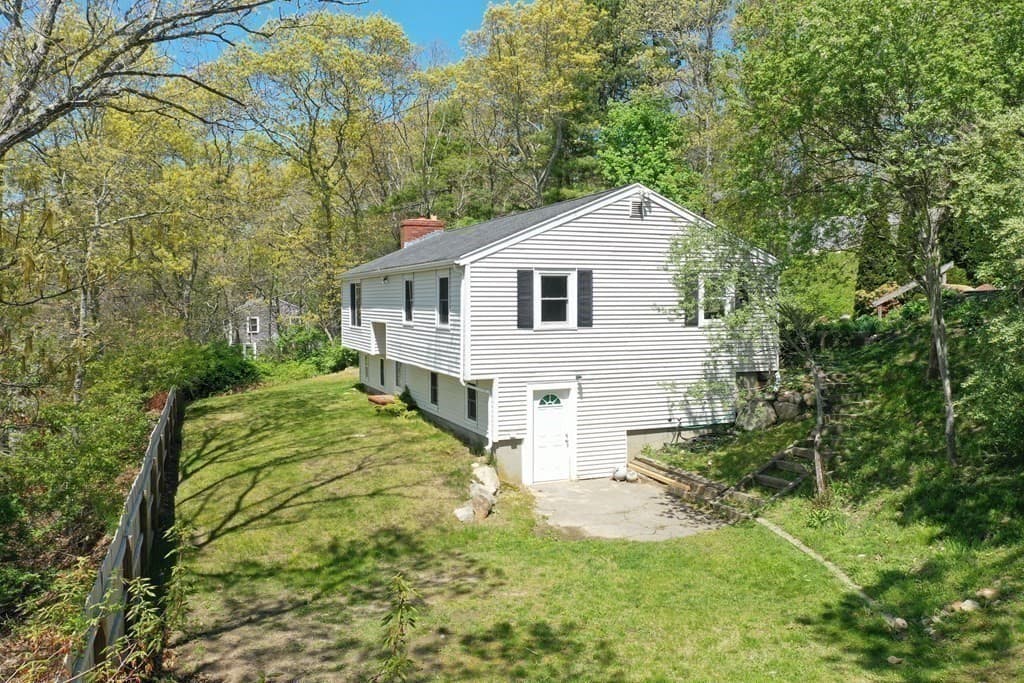 16 Ellisville Dr, Plymouth MA 02360 photo 5
