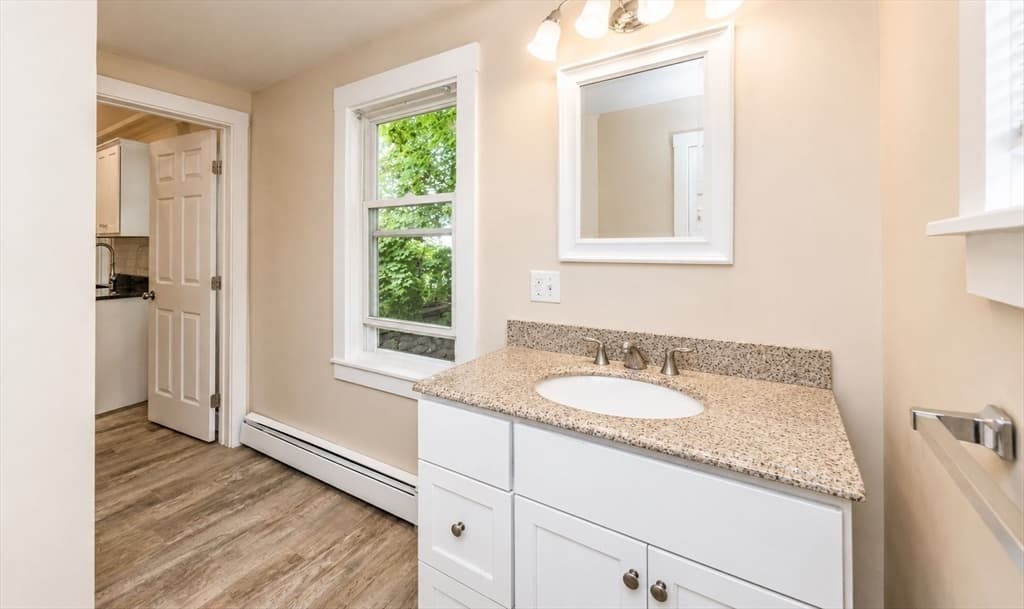 42-44 Grove St, Clinton MA 01510 photo 32