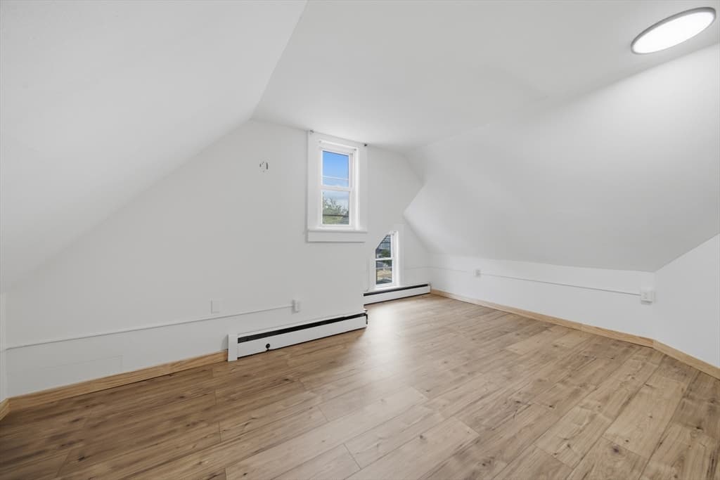 26 Washington Ave, Holyoke MA 01040 photo 13