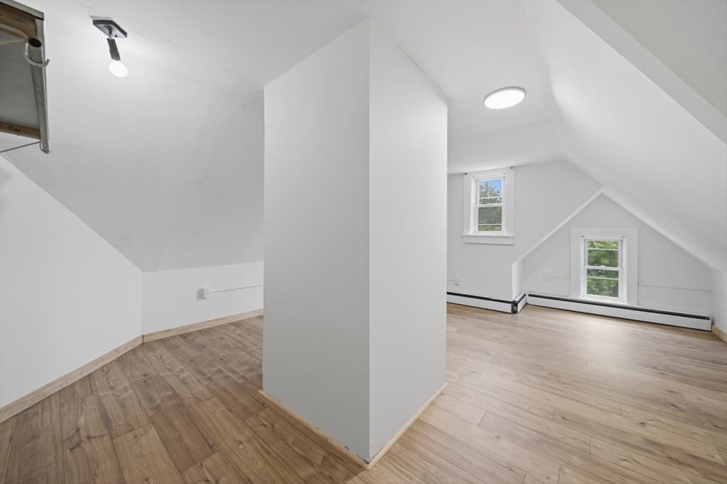 26 Washington Ave, Holyoke MA 01040 photo 12