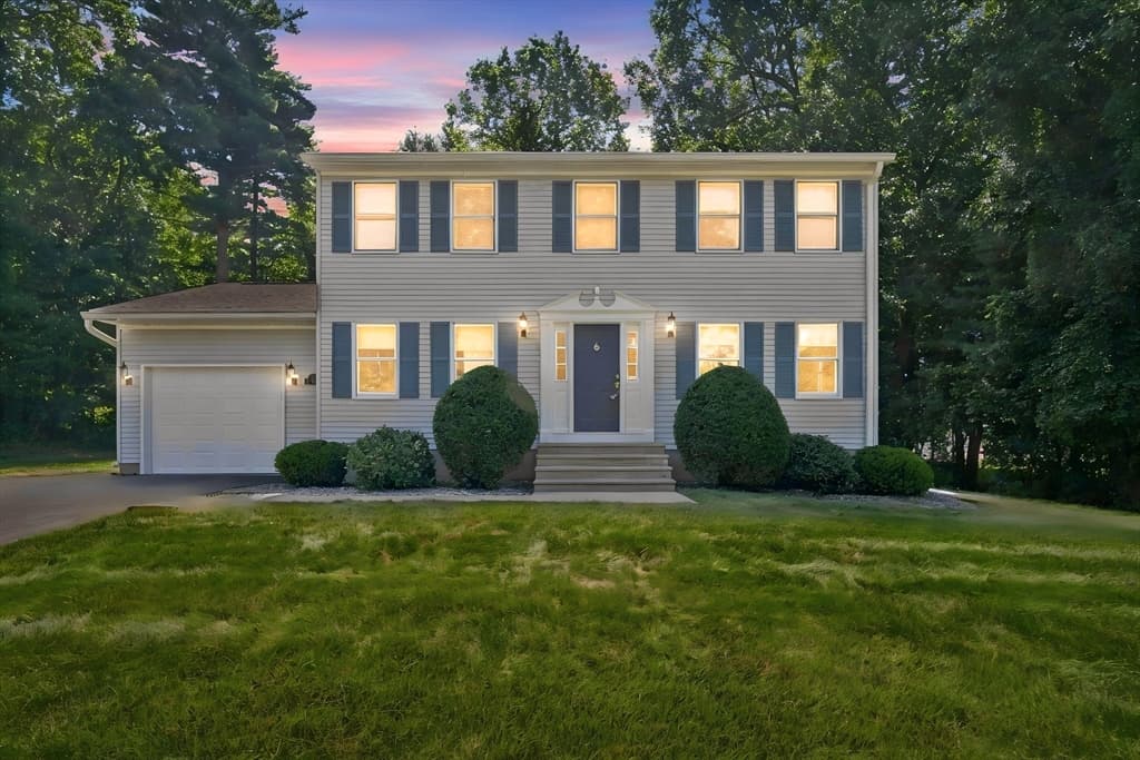 78 Oak Brook Drive, East Longmeadow MA 01028