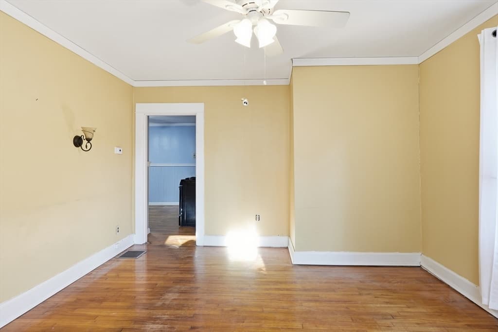 48 Litchfield Ave, Southbridge MA 01550 photo 6