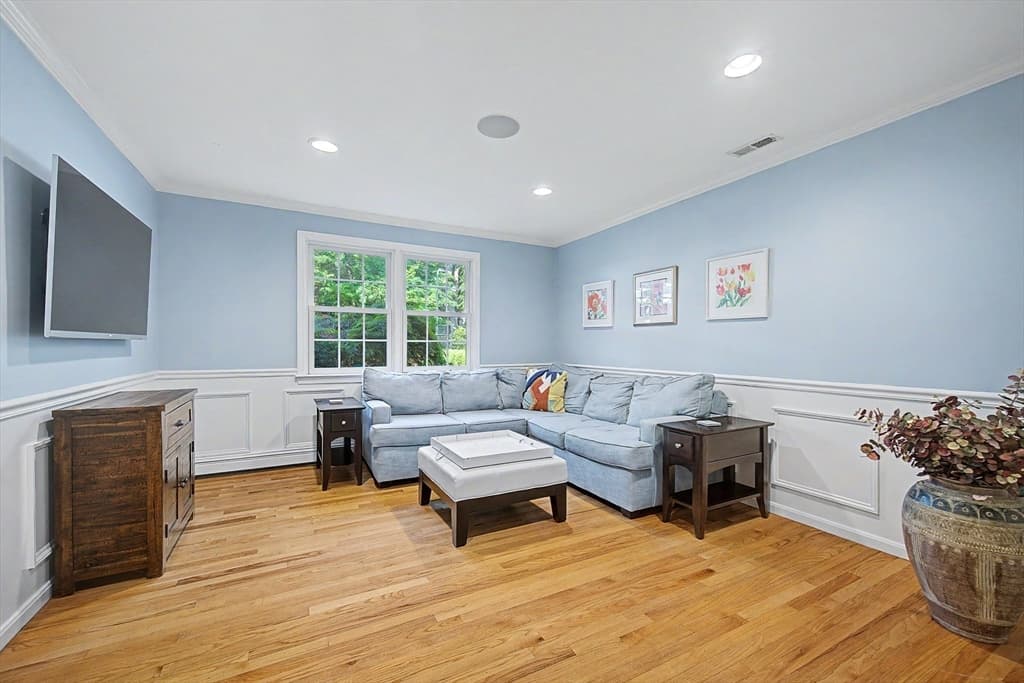 17 Fruit St, Hopkinton MA 01748 photo 15