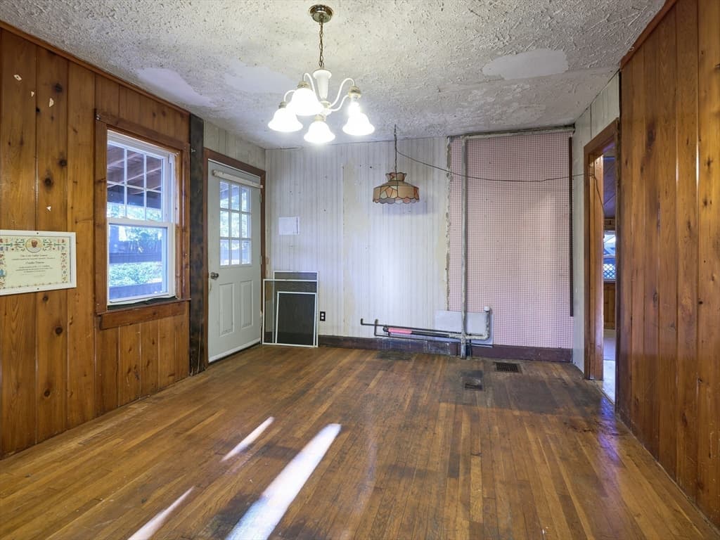 25 Stoneham Rd, Worcester MA 01604 photo 10