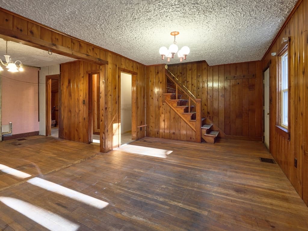 25 Stoneham Rd, Worcester MA 01604 photo 11