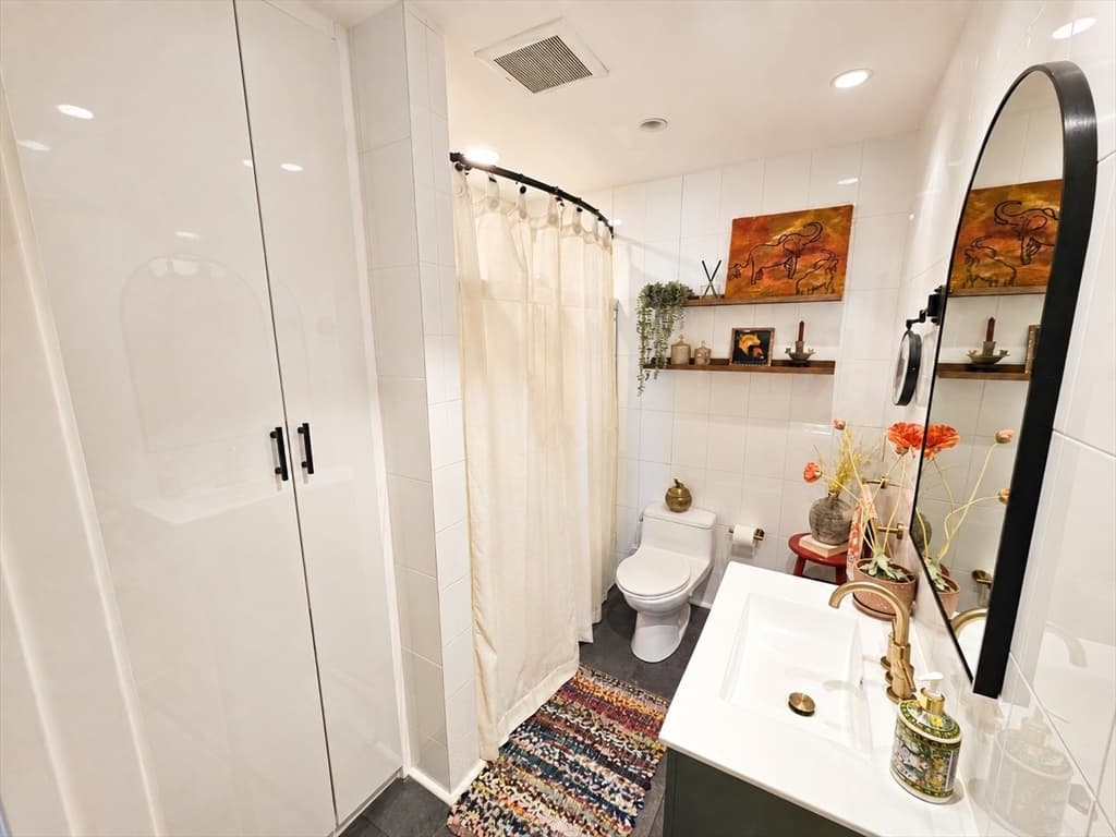 55 Broadlawn Park # 16B, Boston MA 02467 photo 17